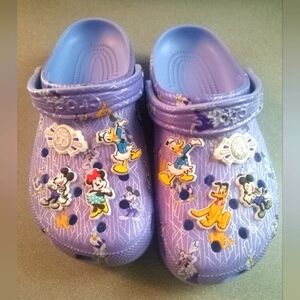 Disney Crocs Mickey Mouse 100th Anniversary size 9 like new!!
